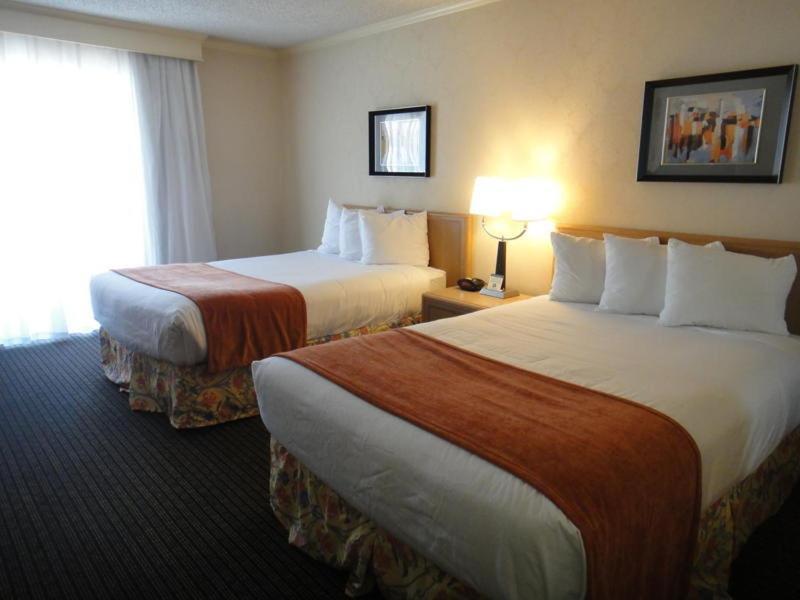 Los Prados Hotel San Mateo Dış mekan fotoğraf