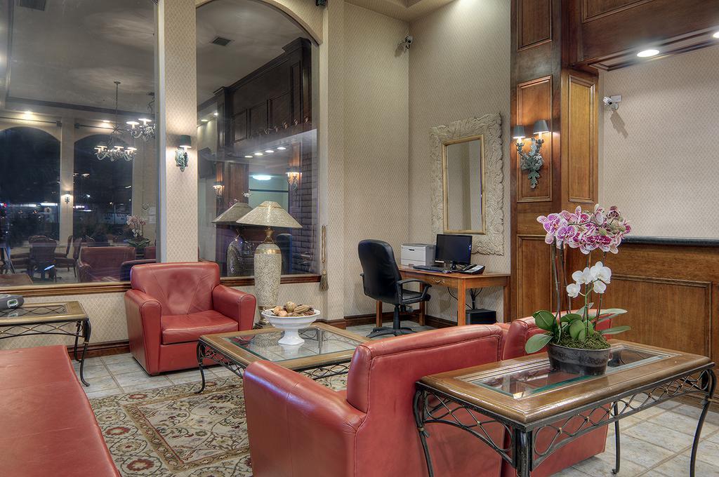 Los Prados Hotel San Mateo Dış mekan fotoğraf