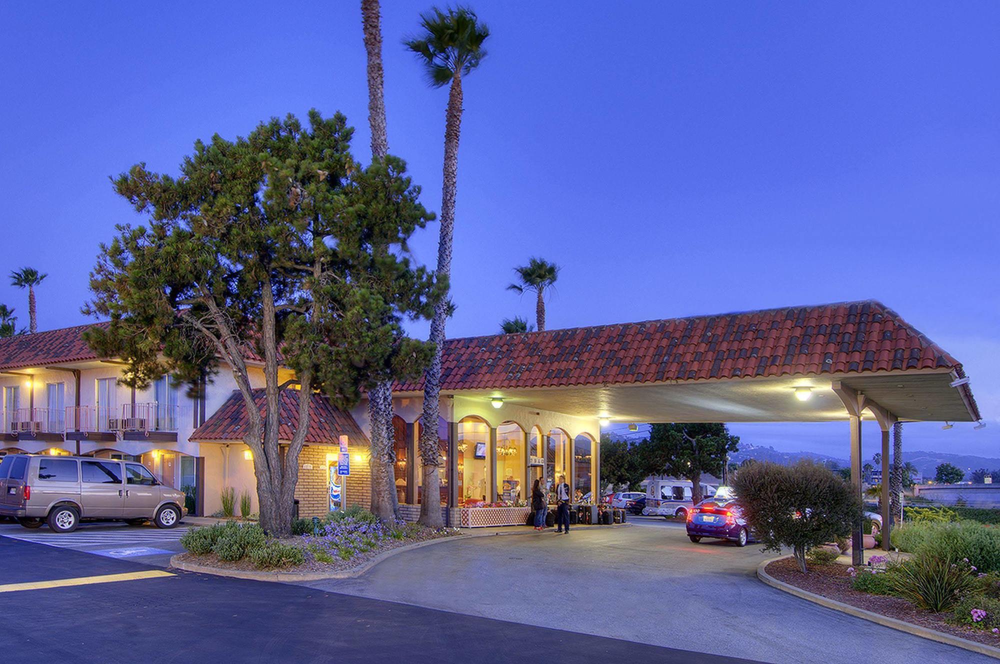 Los Prados Hotel San Mateo Dış mekan fotoğraf
