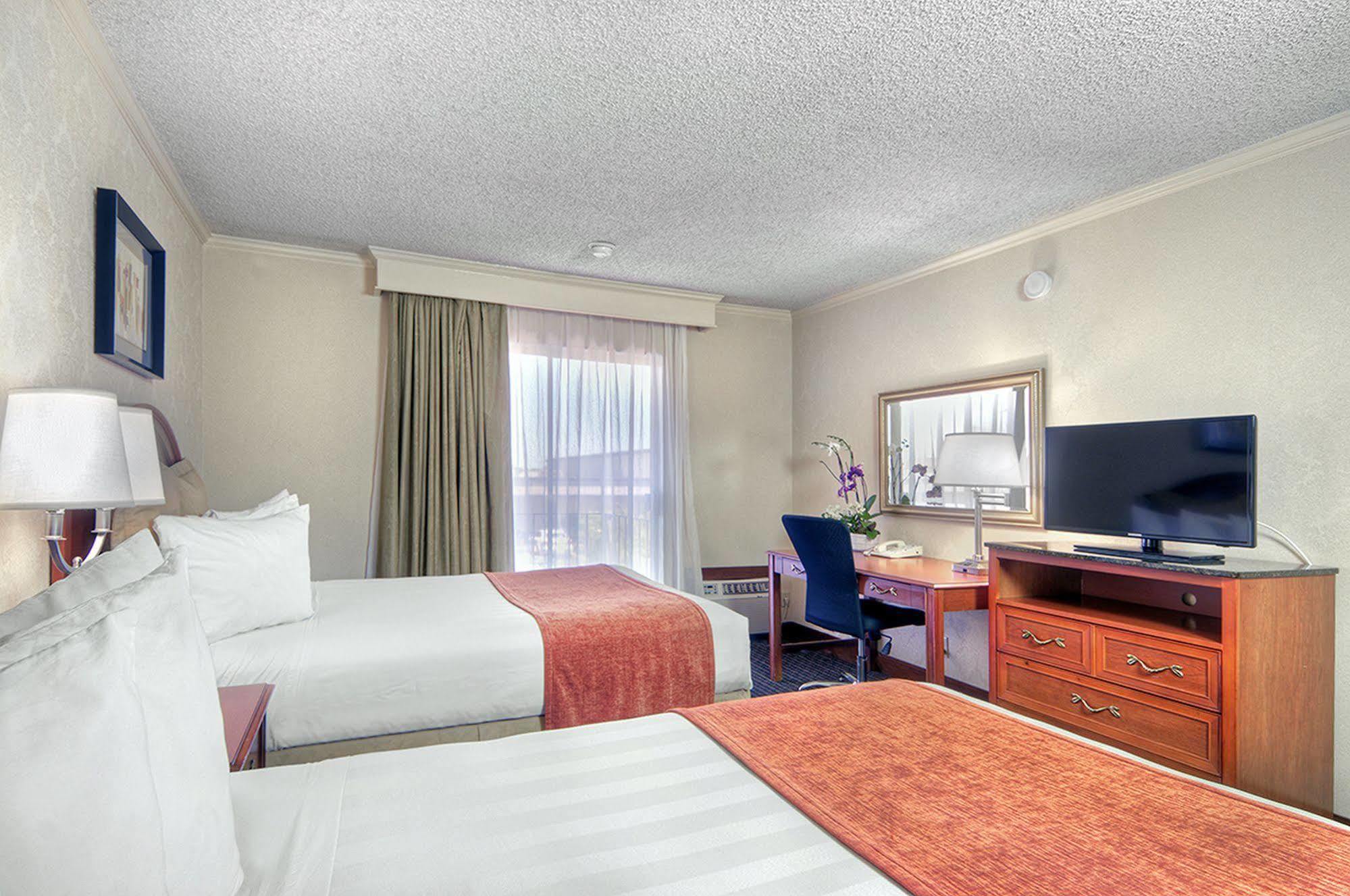 Los Prados Hotel San Mateo Dış mekan fotoğraf