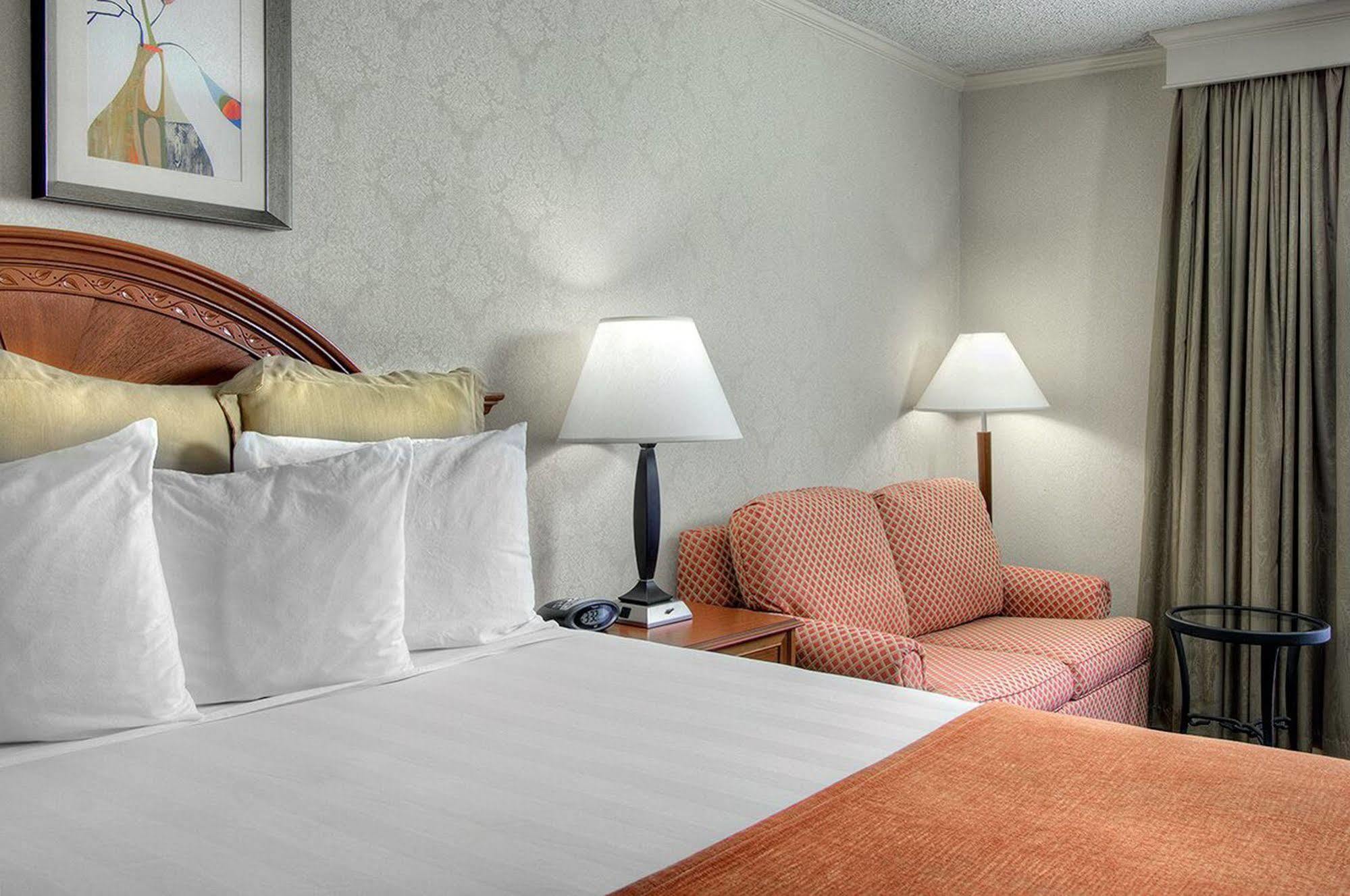 Los Prados Hotel San Mateo Dış mekan fotoğraf